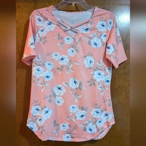 Boutique Floral Peach Women's Top S